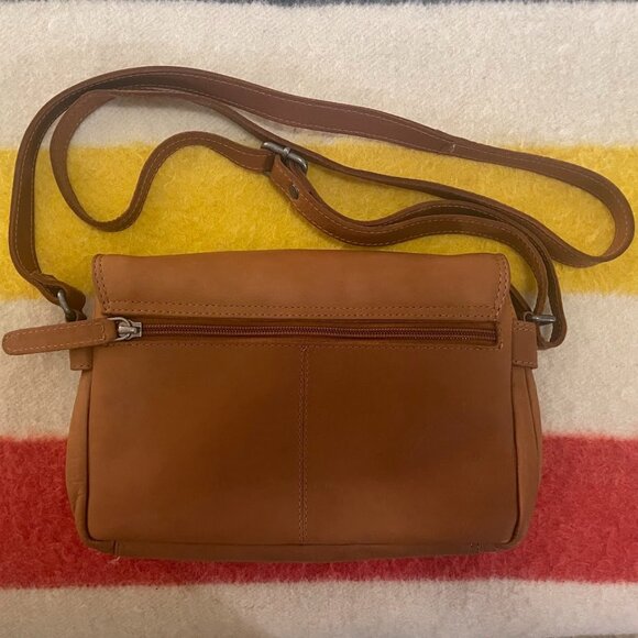 The Chesterfield Brand: Leather Shoulder Bag Cognac Reston - Picture 12 of 14